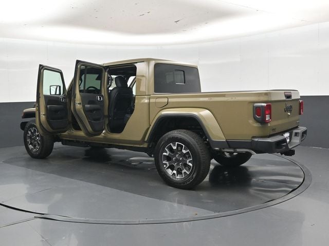 2026 Jeep Gladiator Sahara