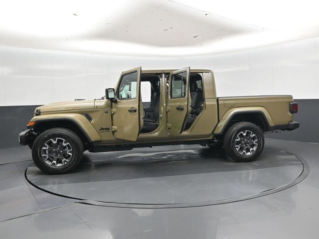 2026 Jeep Gladiator Sahara