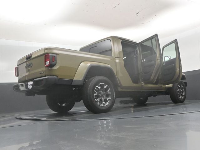 2026 Jeep Gladiator Sahara