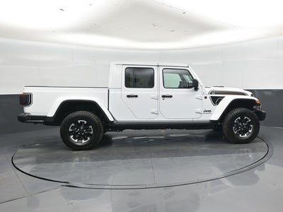 2026 Jeep Gladiator Shadow Ops
