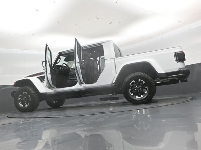 2026 Jeep Gladiator Shadow Ops