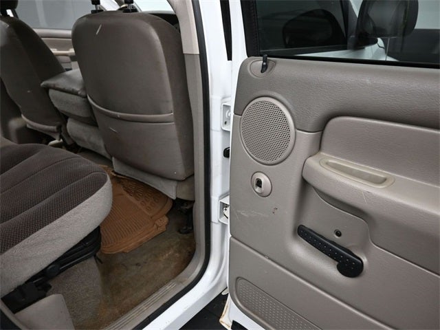 2004 Dodge Ram 1500 SLT