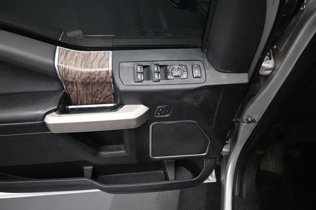 2017 Ford F-250SD Lariat