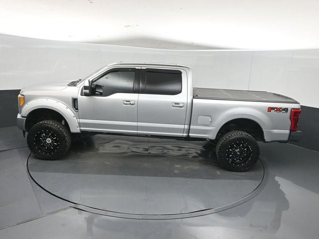 2017 Ford F-250SD Lariat