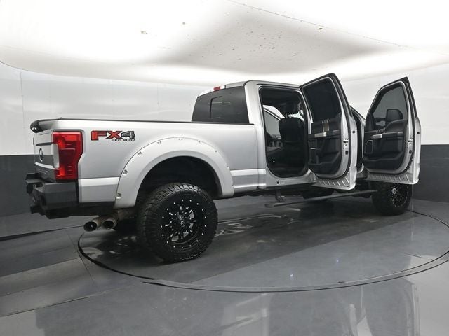 2017 Ford F-250SD Lariat