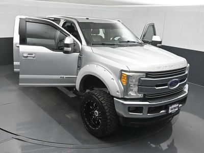 2017 Ford F-250SD Lariat