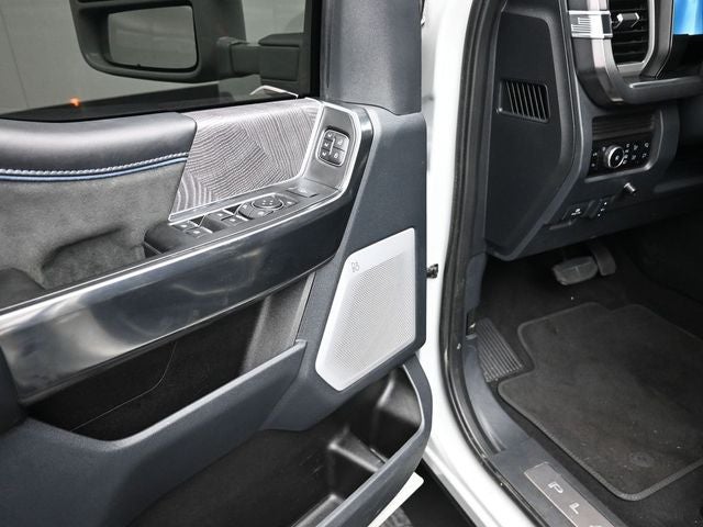 2025 Ford F-350SD Platinum Custom Lifted DRW