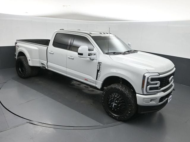 2025 Ford F-350SD Platinum Custom Lifted DRW