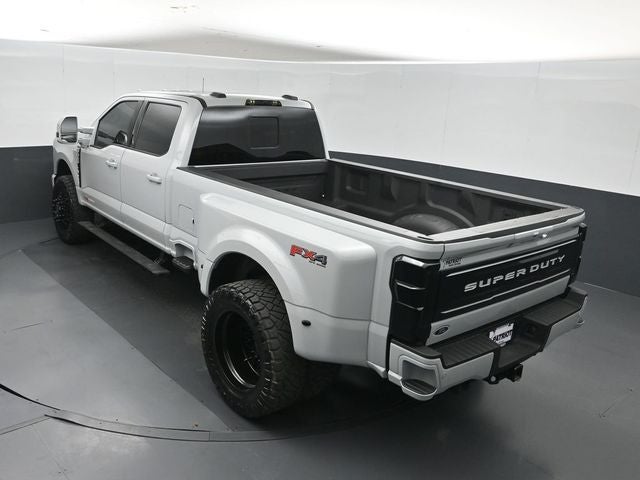 2025 Ford F-350SD Platinum Custom Lifted DRW