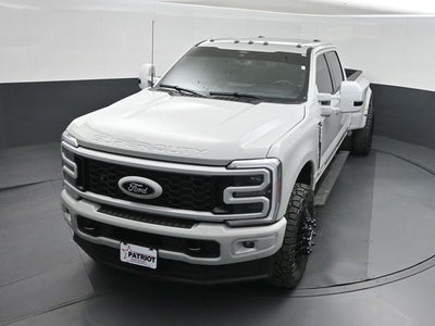 2025 Ford F-350SD Platinum Custom Lifted DRW