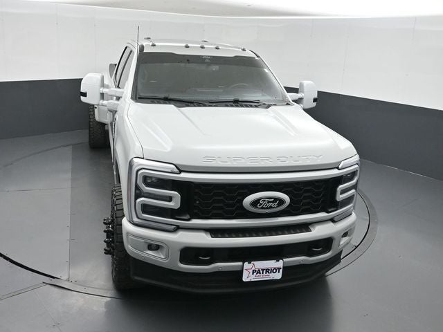 2025 Ford F-350SD Platinum Custom Lifted DRW
