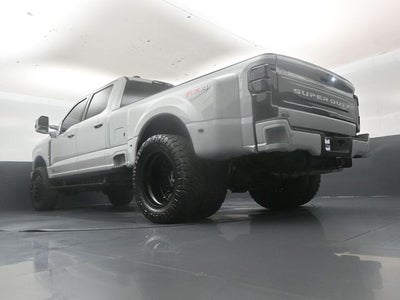 2025 Ford F-350SD Platinum Custom Lifted DRW