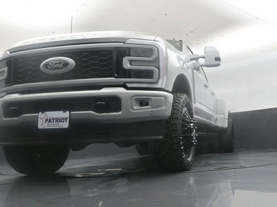 2025 Ford F-350SD Platinum Custom Lifted DRW