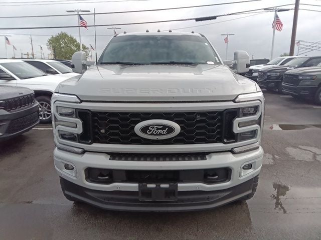 2025 Ford F-350SD Platinum DRW