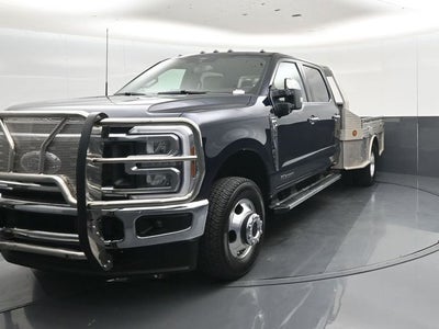 2025 Ford F-350SD Lariat DRW
