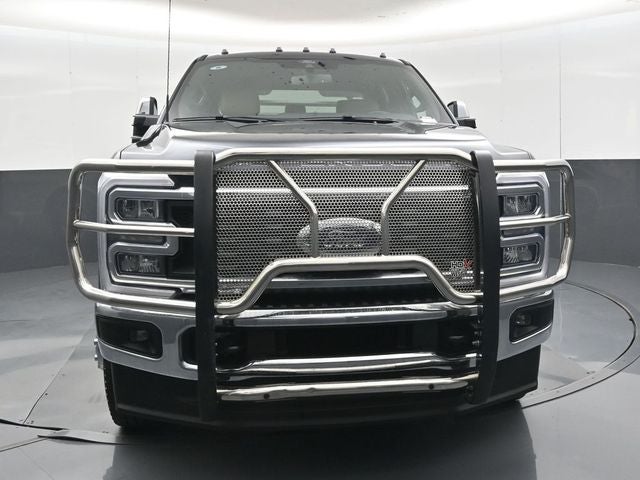 2025 Ford F-350SD Lariat DRW