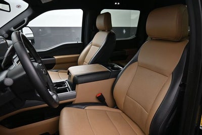 2025 Ford F-350SD Lariat DRW