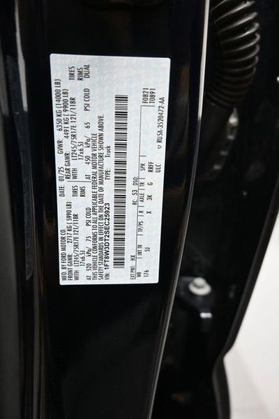 2025 Ford F-350SD Lariat DRW