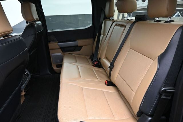 2025 Ford F-350SD Lariat DRW