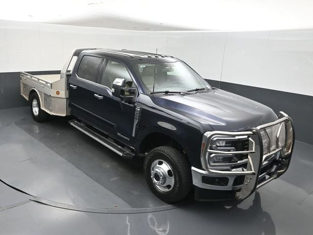 2025 Ford F-350SD Lariat DRW
