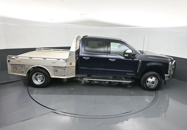 2025 Ford F-350SD Lariat DRW