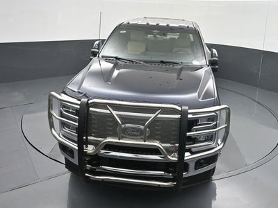 2025 Ford F-350SD Lariat DRW