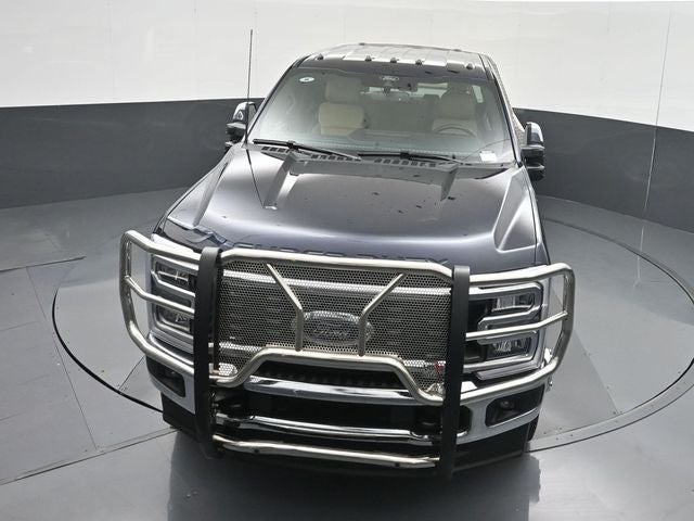 2025 Ford F-350SD Lariat DRW