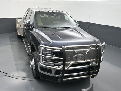 2025 Ford F-350SD Lariat DRW
