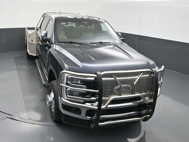 2025 Ford F-350SD Lariat DRW
