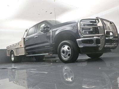 2025 Ford F-350SD Lariat DRW