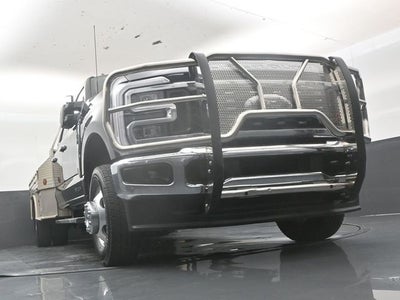 2025 Ford F-350SD Lariat DRW