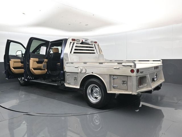 2025 Ford F-350SD Lariat DRW