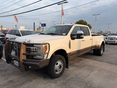 2017 Ford F-350SD King Ranch DRW