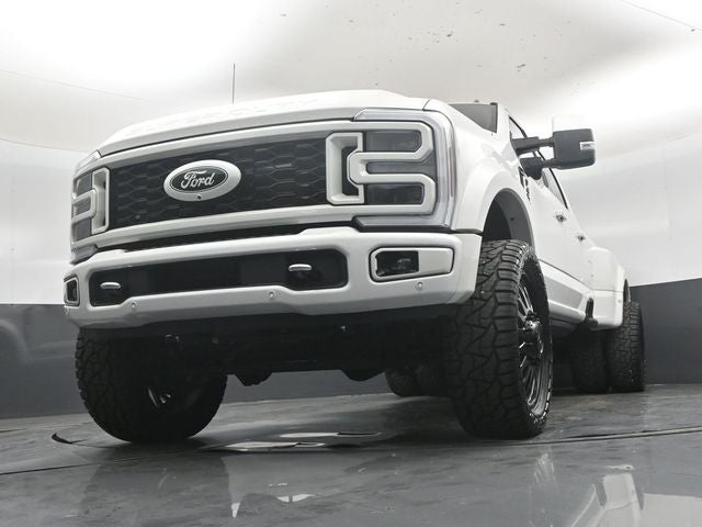 2024 Ford F-450SD Limited DRW LIFTED