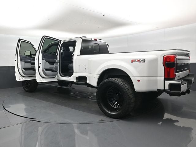 2024 Ford F-450SD Limited DRW LIFTED