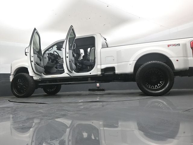 2024 Ford F-450SD Limited DRW LIFTED