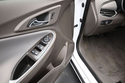 2021 Chevrolet Malibu LS 1FL