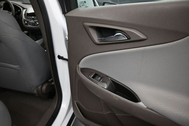 2021 Chevrolet Malibu LS 1FL