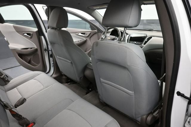 2021 Chevrolet Malibu LS 1FL