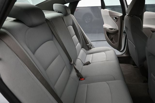 2021 Chevrolet Malibu LS 1FL