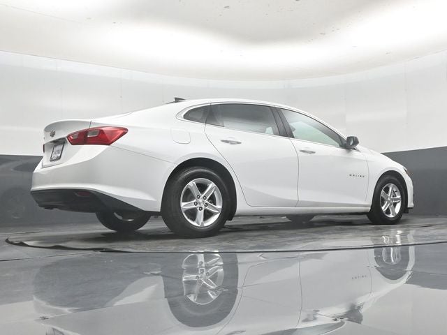 2021 Chevrolet Malibu LS 1FL