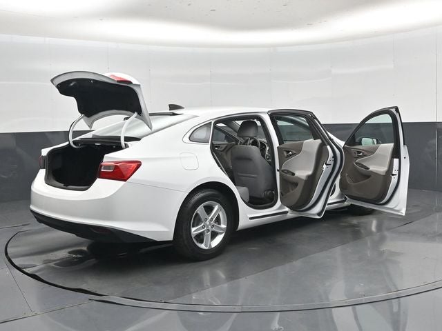 2021 Chevrolet Malibu LS 1FL