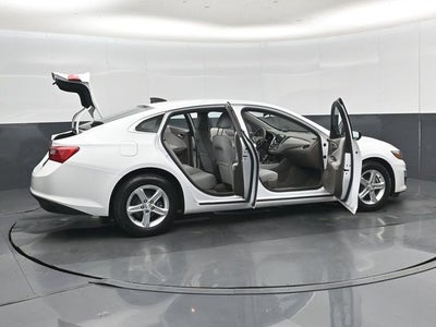2021 Chevrolet Malibu LS 1FL