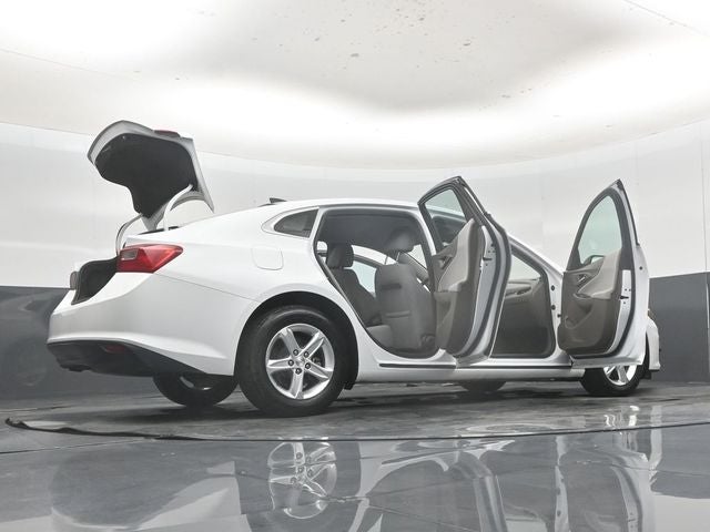 2021 Chevrolet Malibu LS 1FL