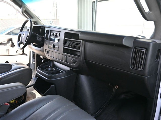 2017 Chevrolet Express 3500 Work Van Cutaway