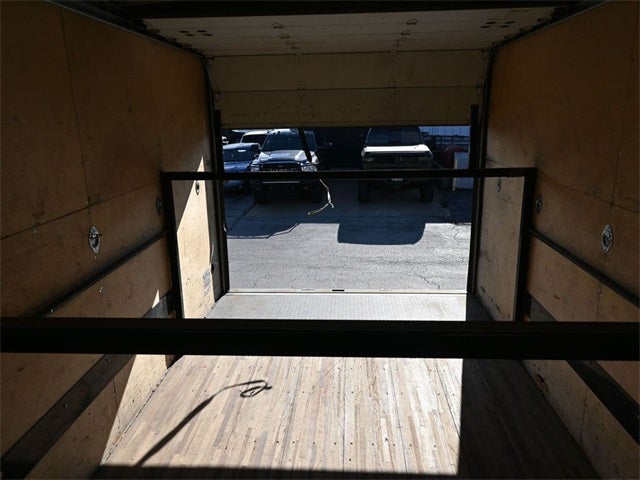 2017 Chevrolet Express 3500 Work Van Cutaway