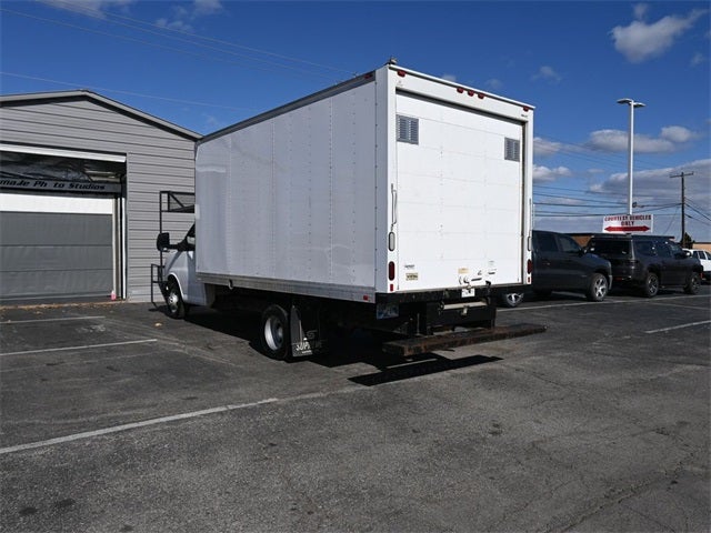 2017 Chevrolet Express 3500 Work Van Cutaway