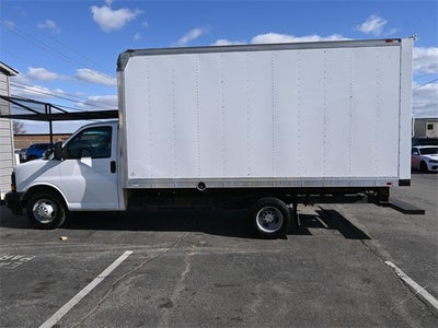 2017 Chevrolet Express 3500 Work Van Cutaway