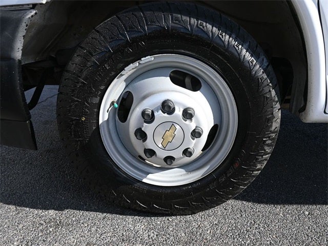 2017 Chevrolet Express 3500 Work Van Cutaway