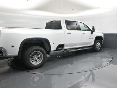 2025 Chevrolet Silverado 3500HD LTZ